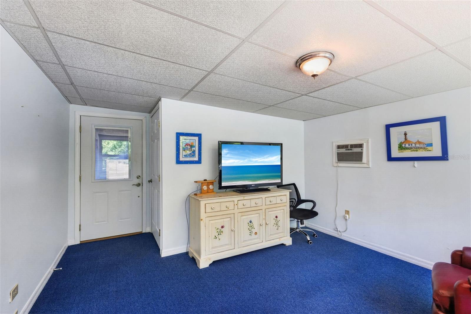 209 VISTORIA DR — photo 13