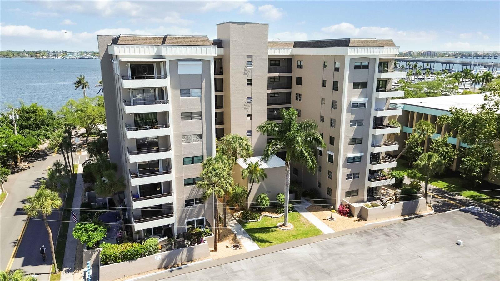 1400 BARCARROTA BLVD #201 — photo 44