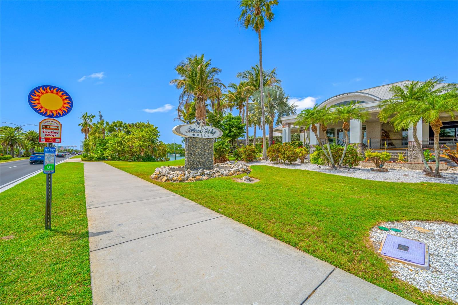 121 ISLAND WAY #323 — photo 48