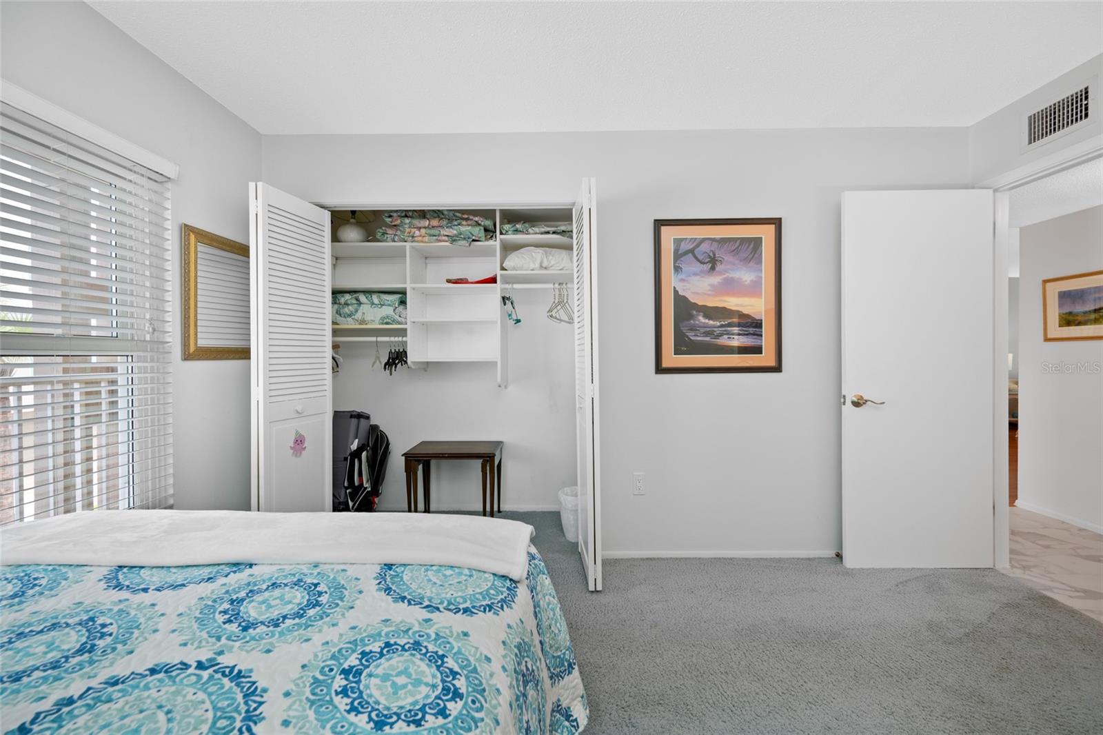 121 ISLAND WAY #323 — photo 30