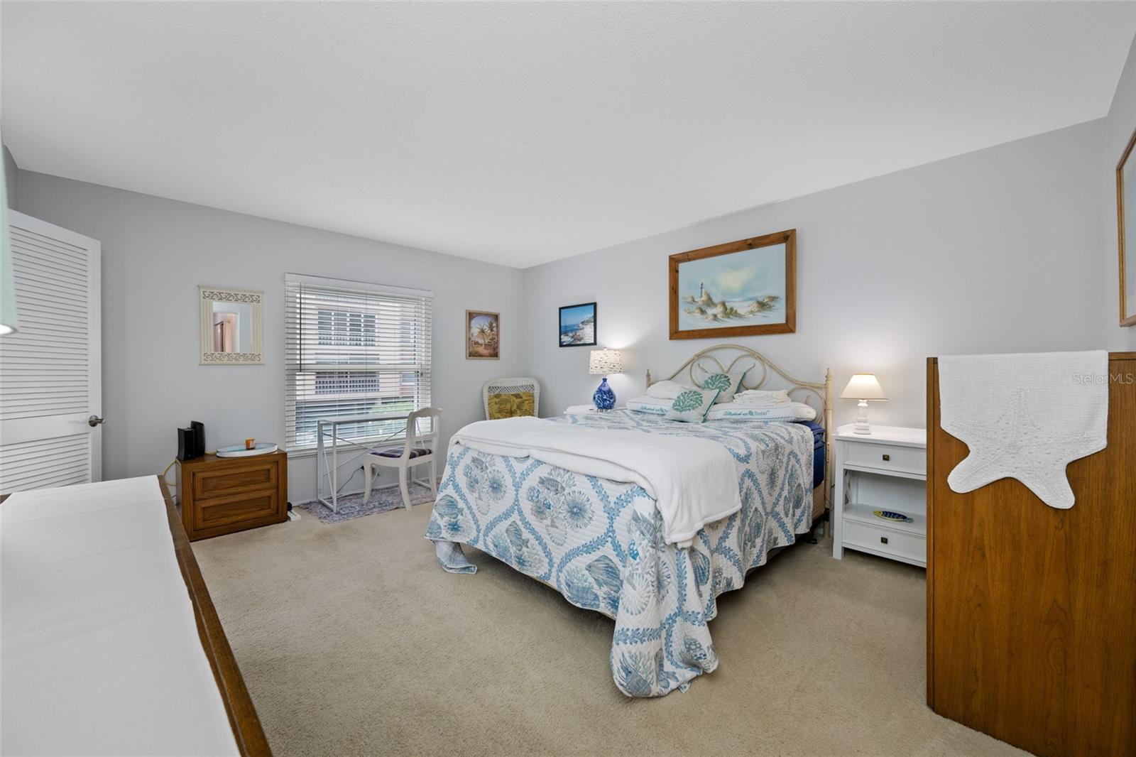 121 ISLAND WAY #323 — photo 25