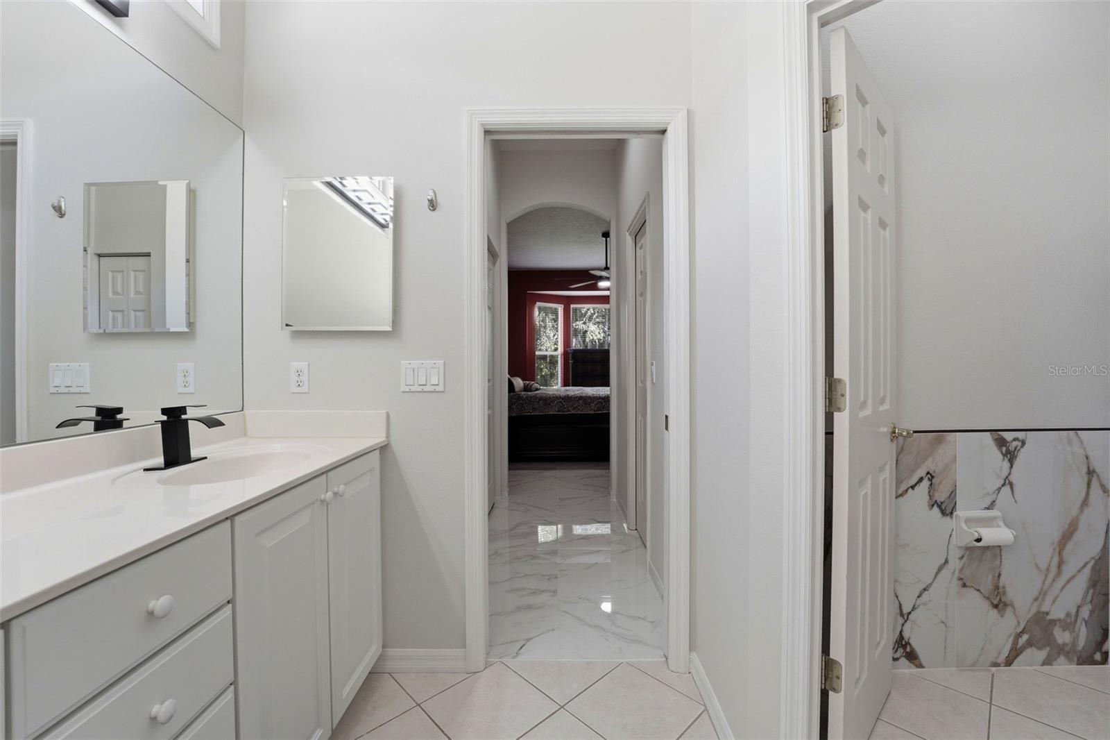 132 TALL TREES CT — photo 23
