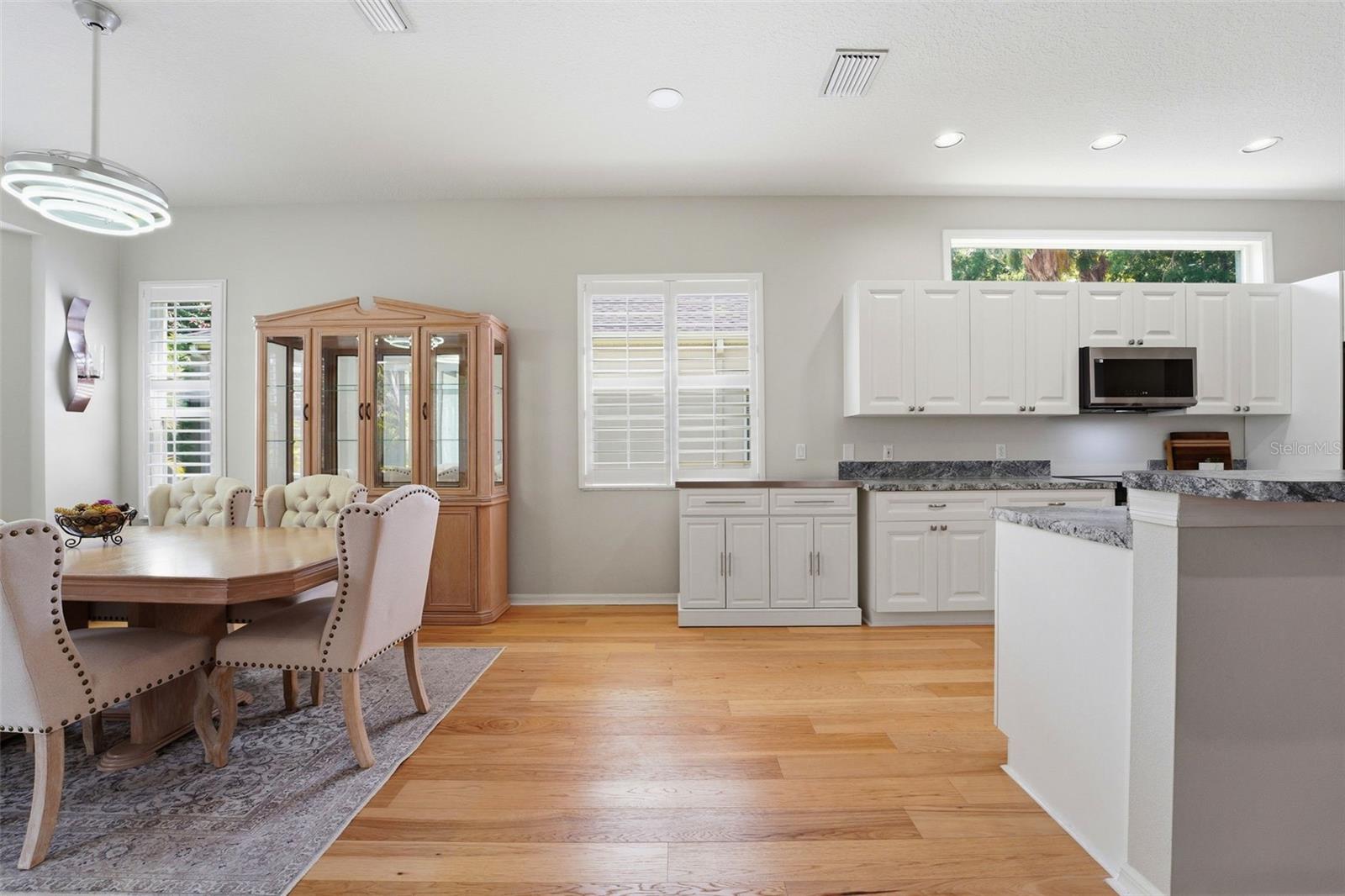 132 TALL TREES CT — photo 9