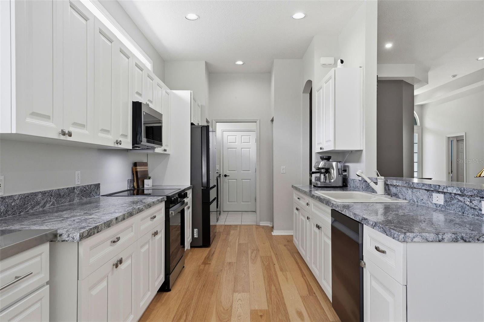132 TALL TREES CT — photo 12