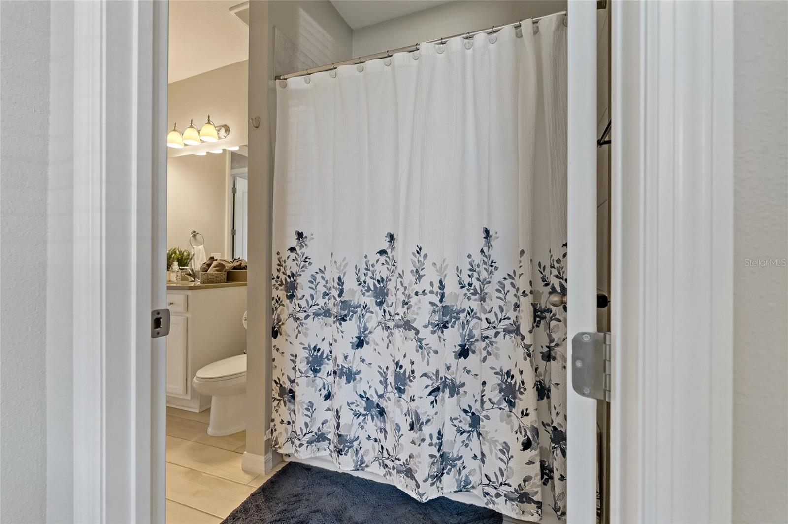 4604 TOBERMORY WAY — photo 34