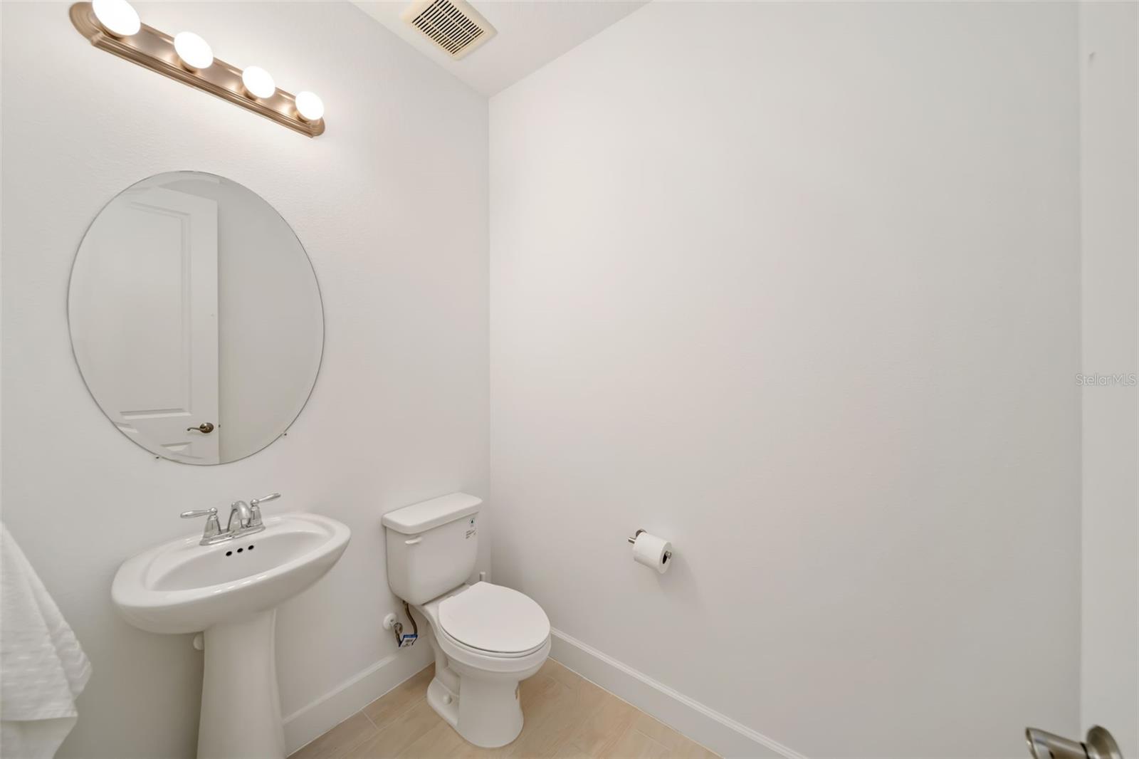 4520 POND BROOK CT — photo 37