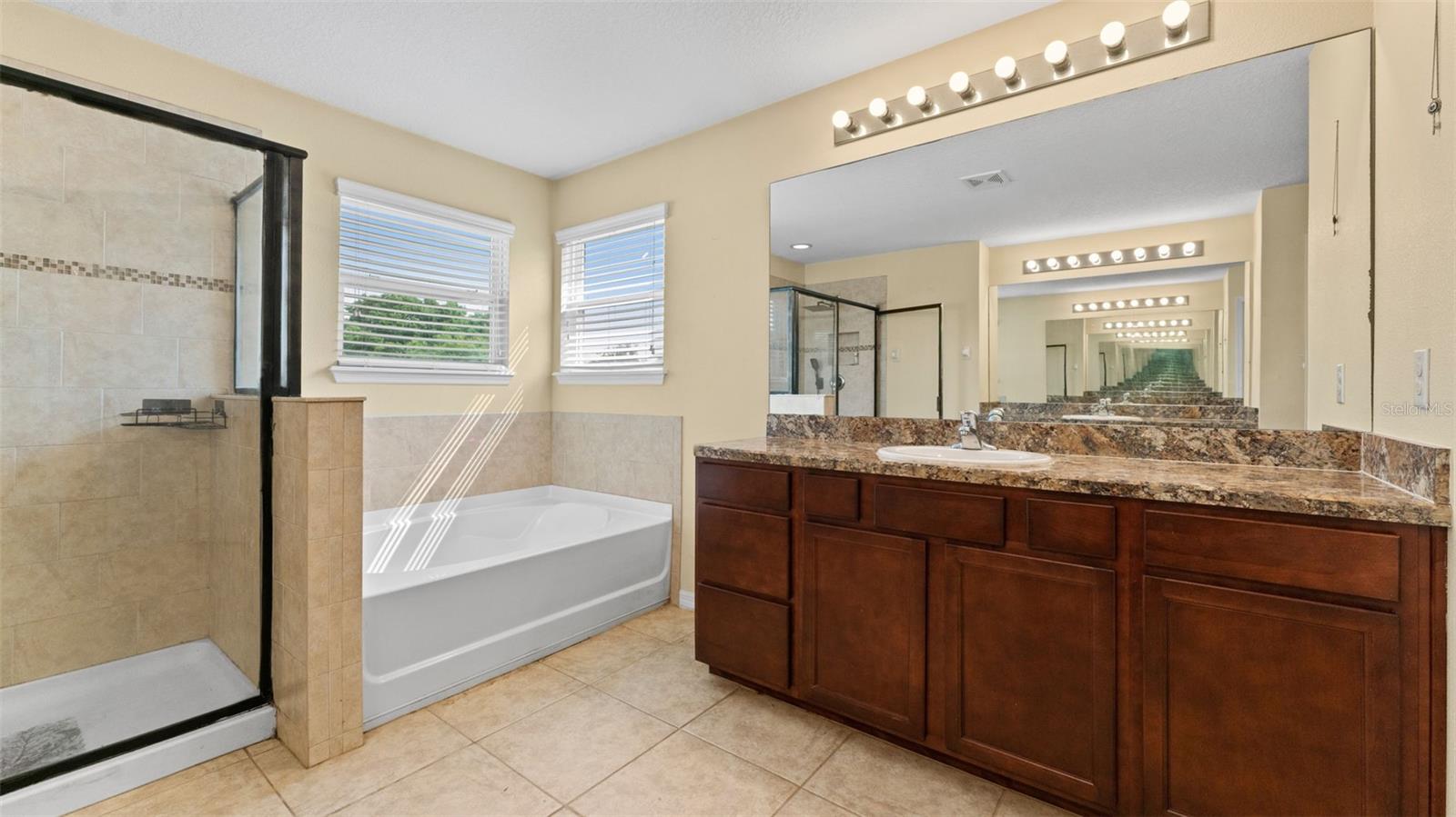 11620 WARREN OAKS PL — photo 26