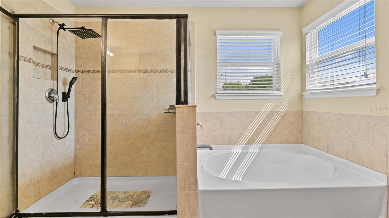 11620 WARREN OAKS PL — photo 24