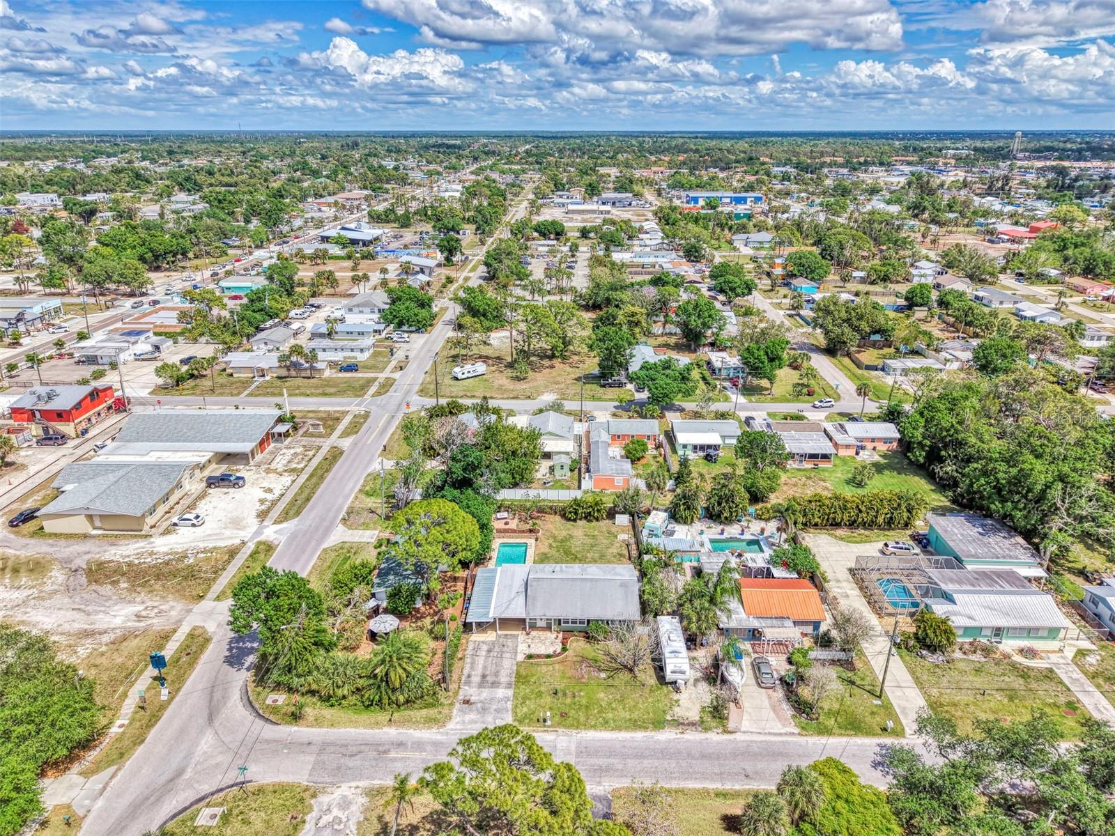 71 WINSON AVE — photo 44