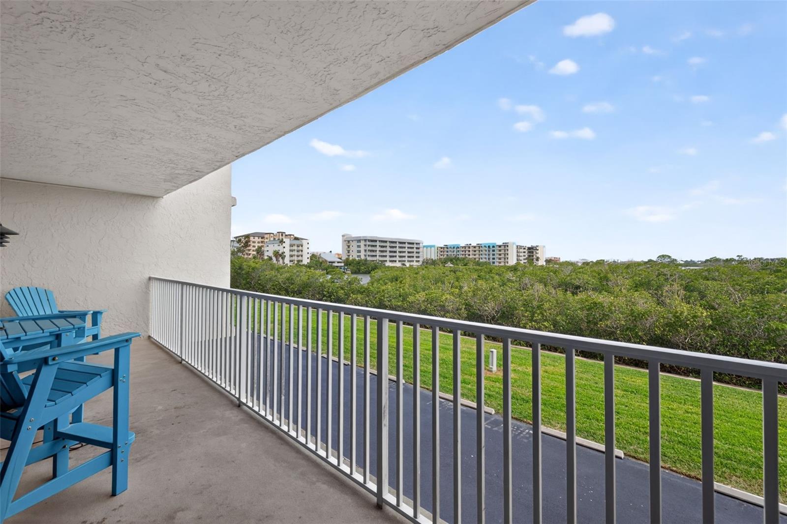 19451 GULF BLVD #204 — photo 2