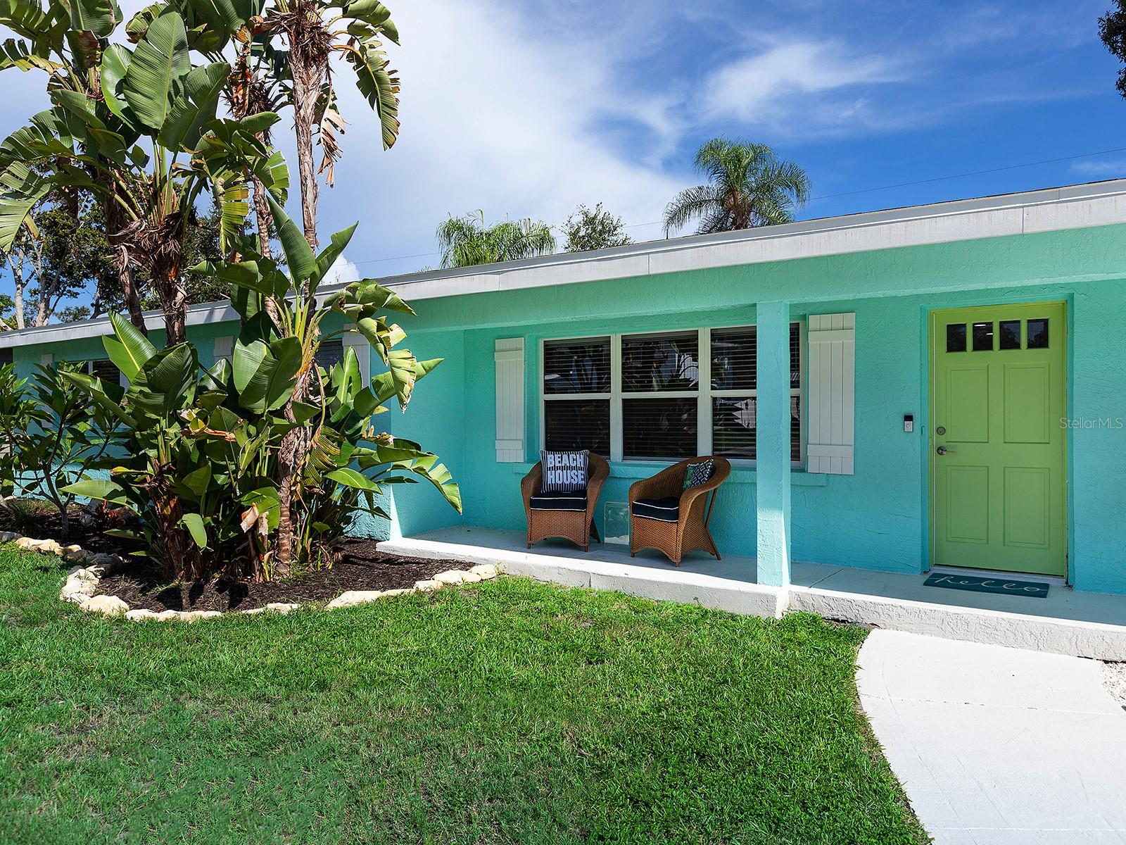 3049 WOOD ST — photo 3