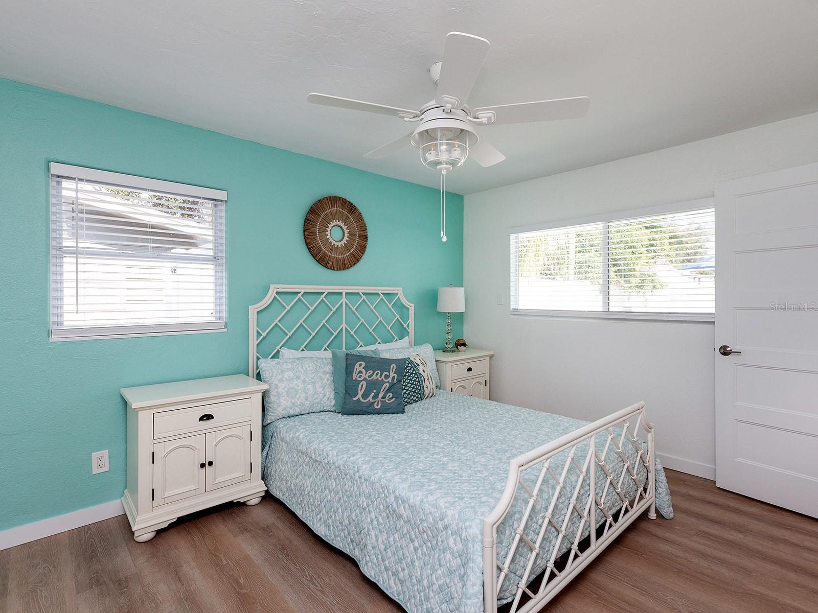 3049 WOOD ST — photo 25