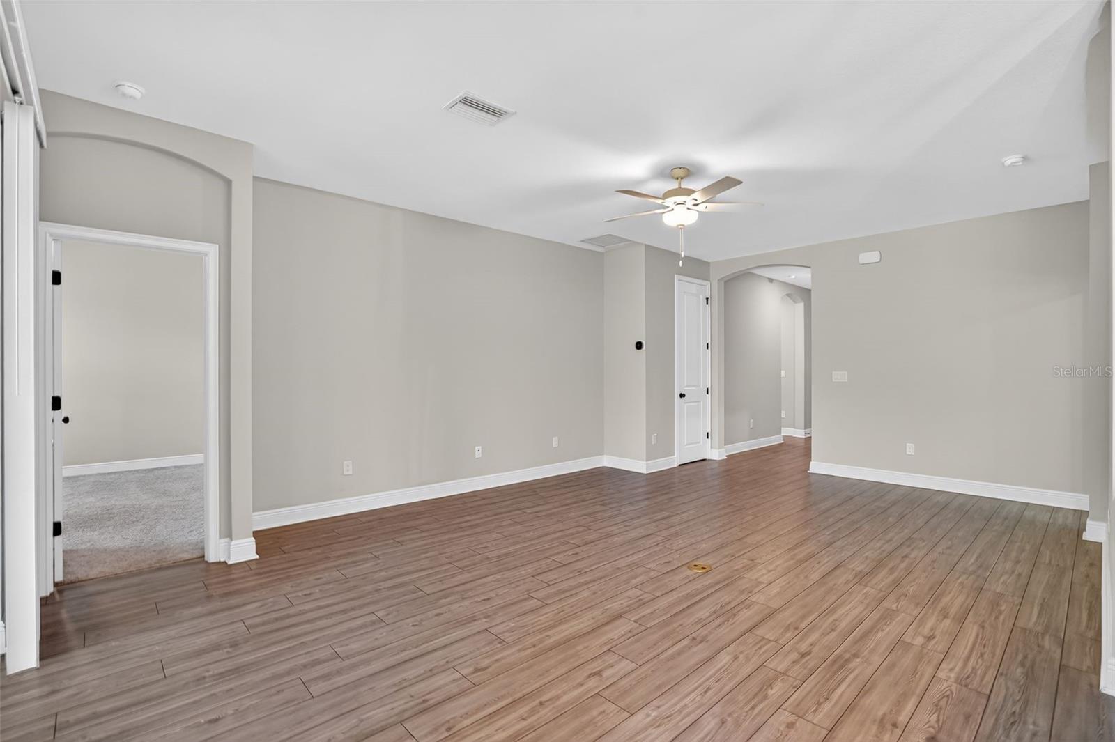 8131 TEA OLIVE TER — photo 12