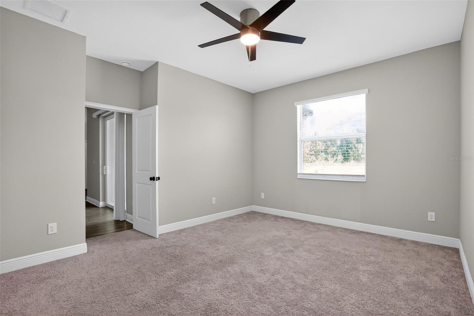 8131 TEA OLIVE TER — photo 15