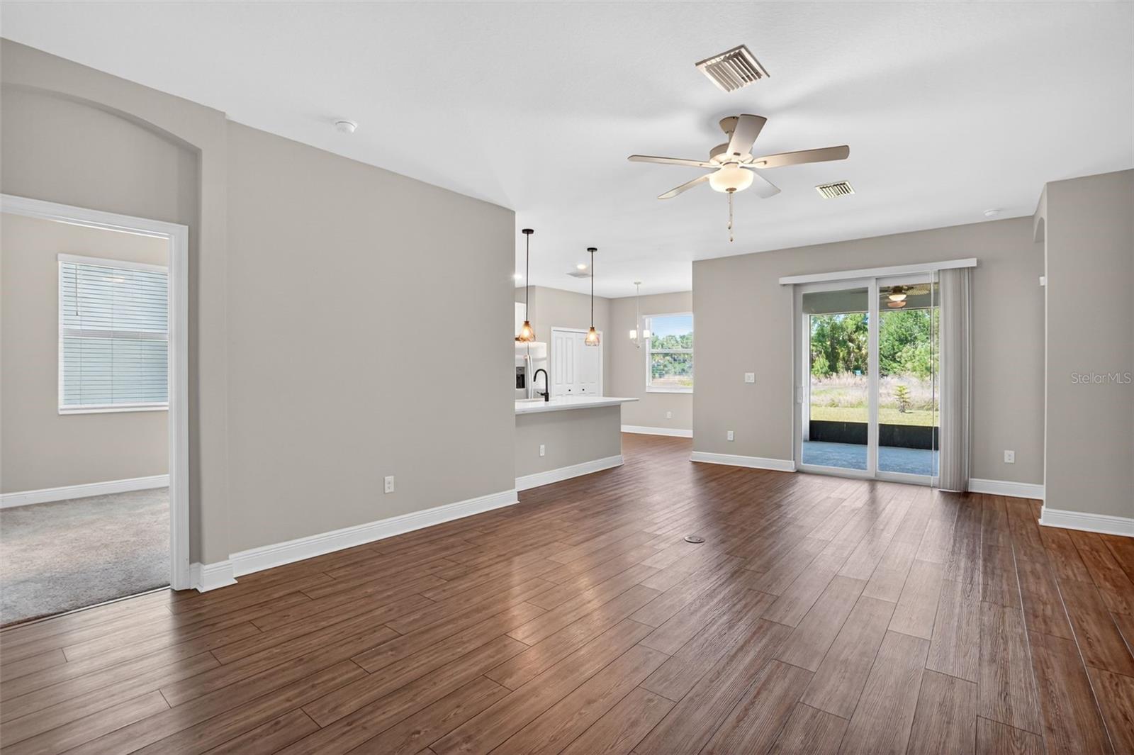 8131 TEA OLIVE TER — photo 11
