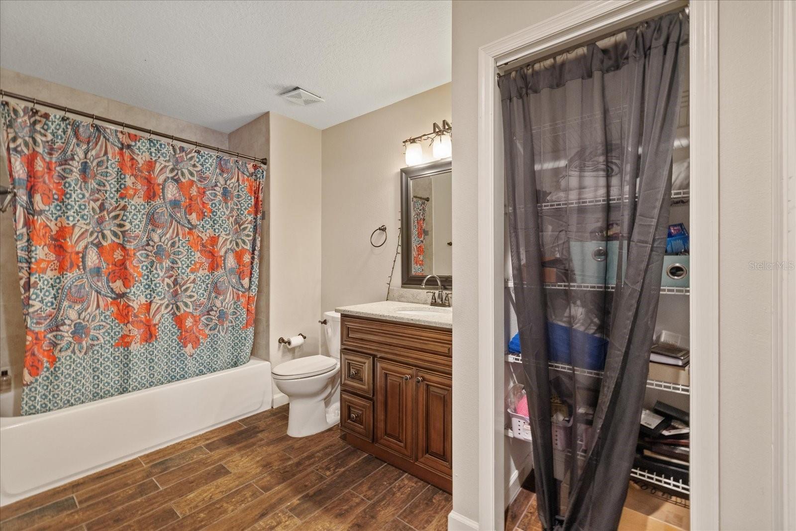 27625 LINCOLN PL — photo 63