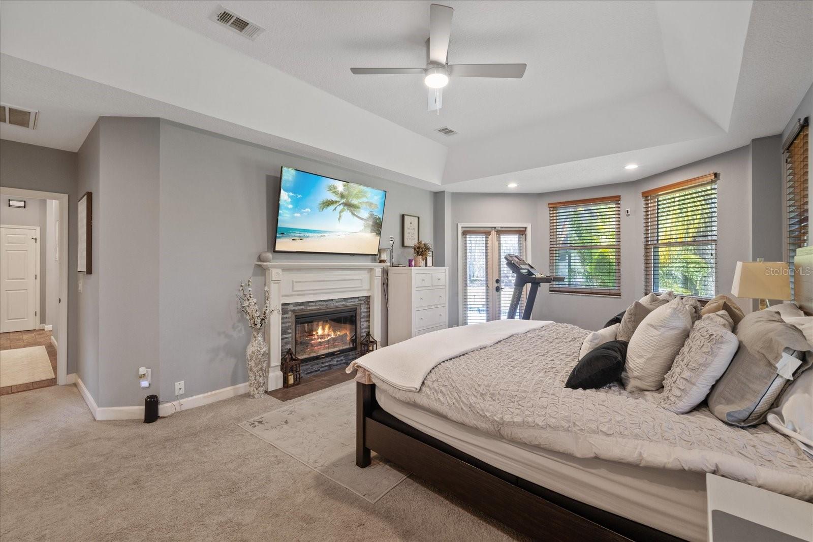 27625 LINCOLN PL — photo 20