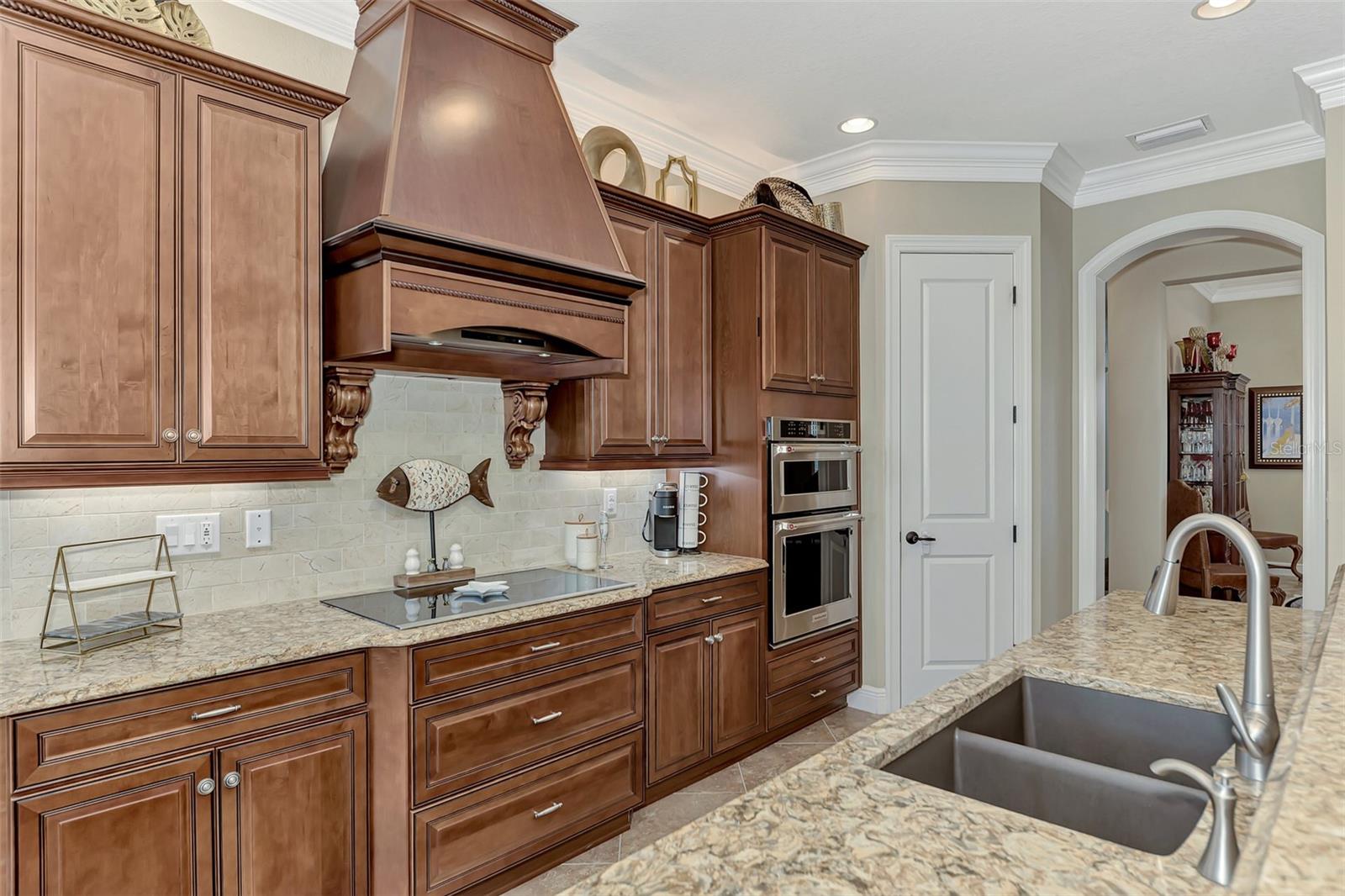 10965 BULLRUSH DR — photo 23