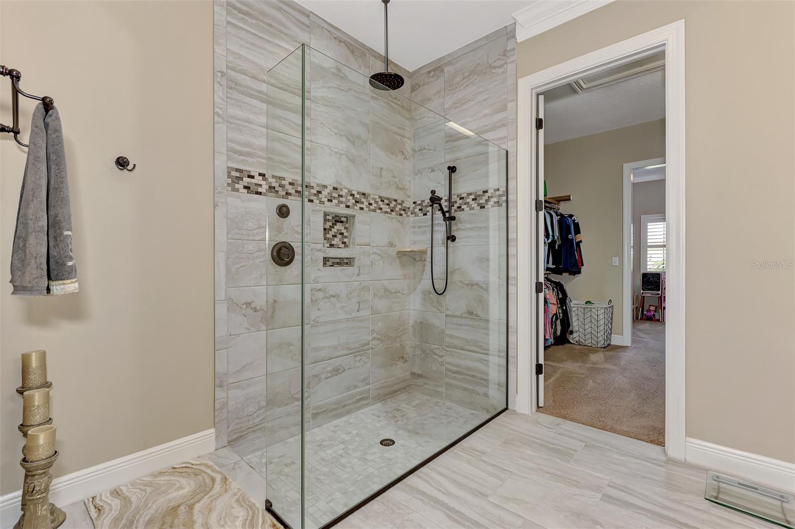 10965 BULLRUSH DR — photo 34