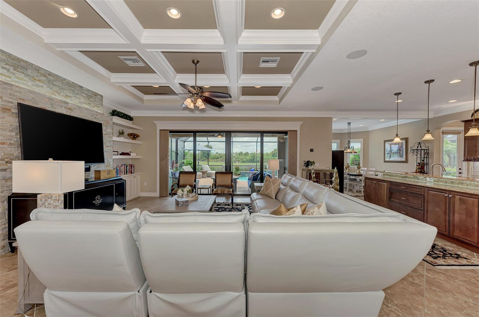 10965 BULLRUSH DR — photo 10