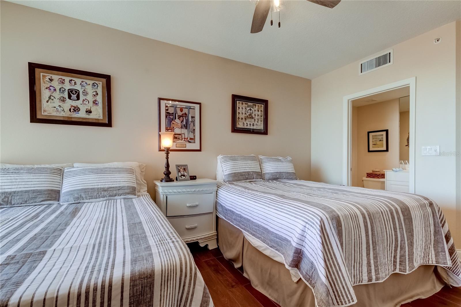 521 MANDALAY AVE #1109 — photo 10