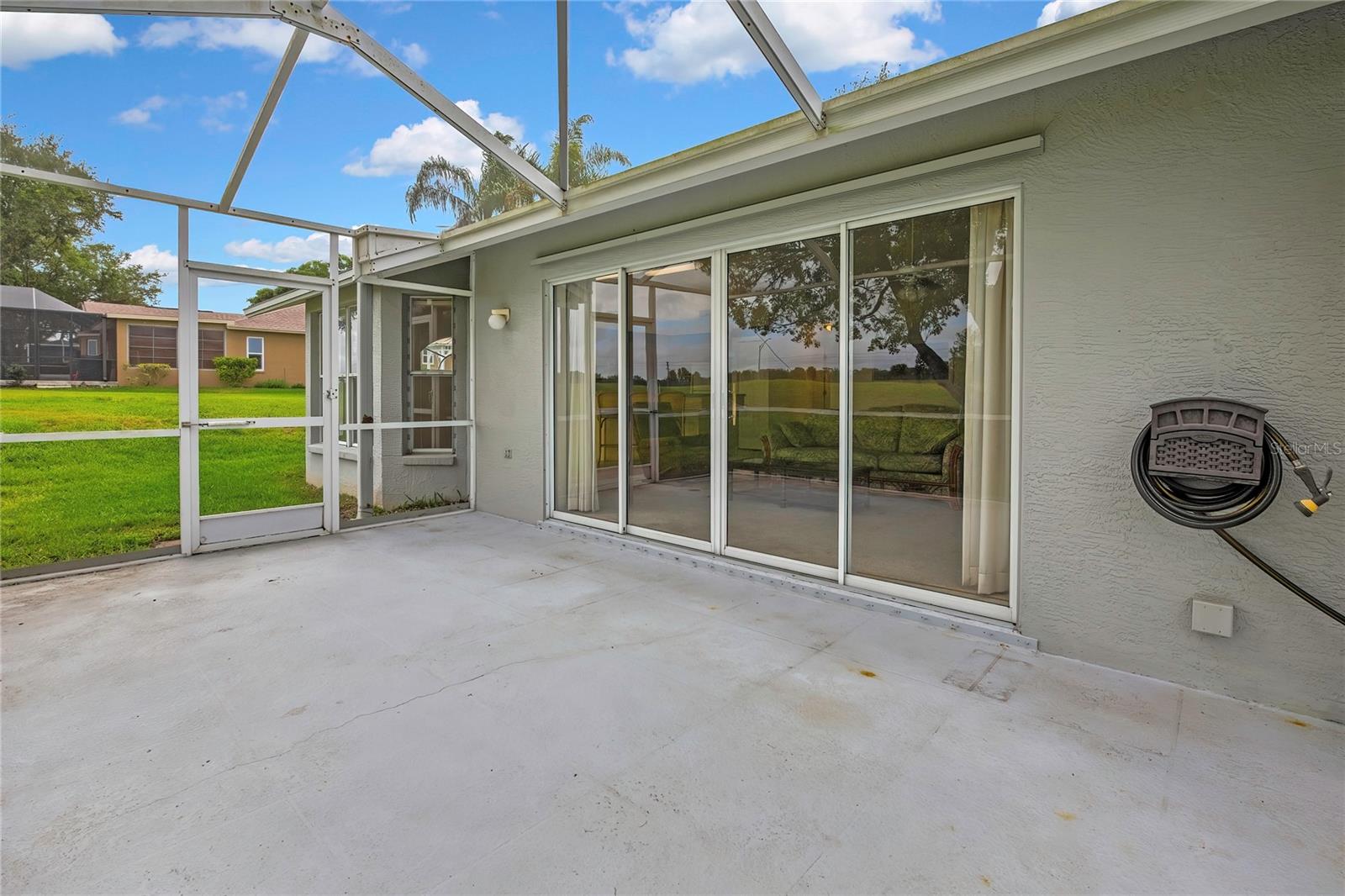 11203 SUN TREE RD — photo 38