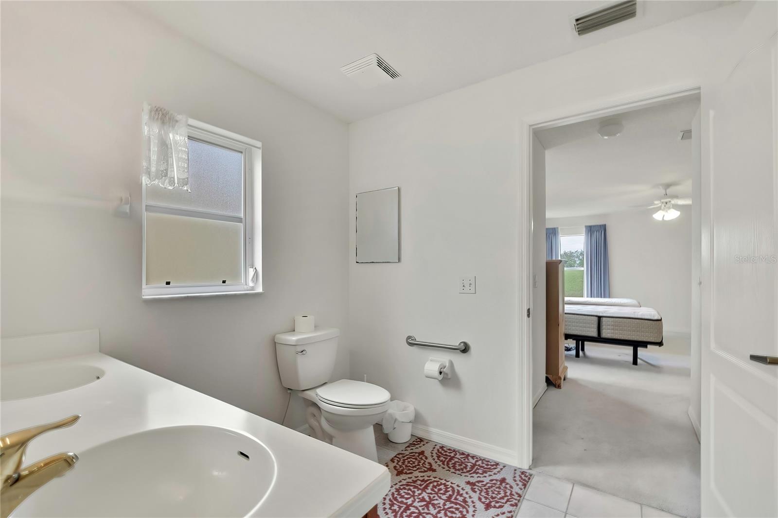 11203 SUN TREE RD — photo 29