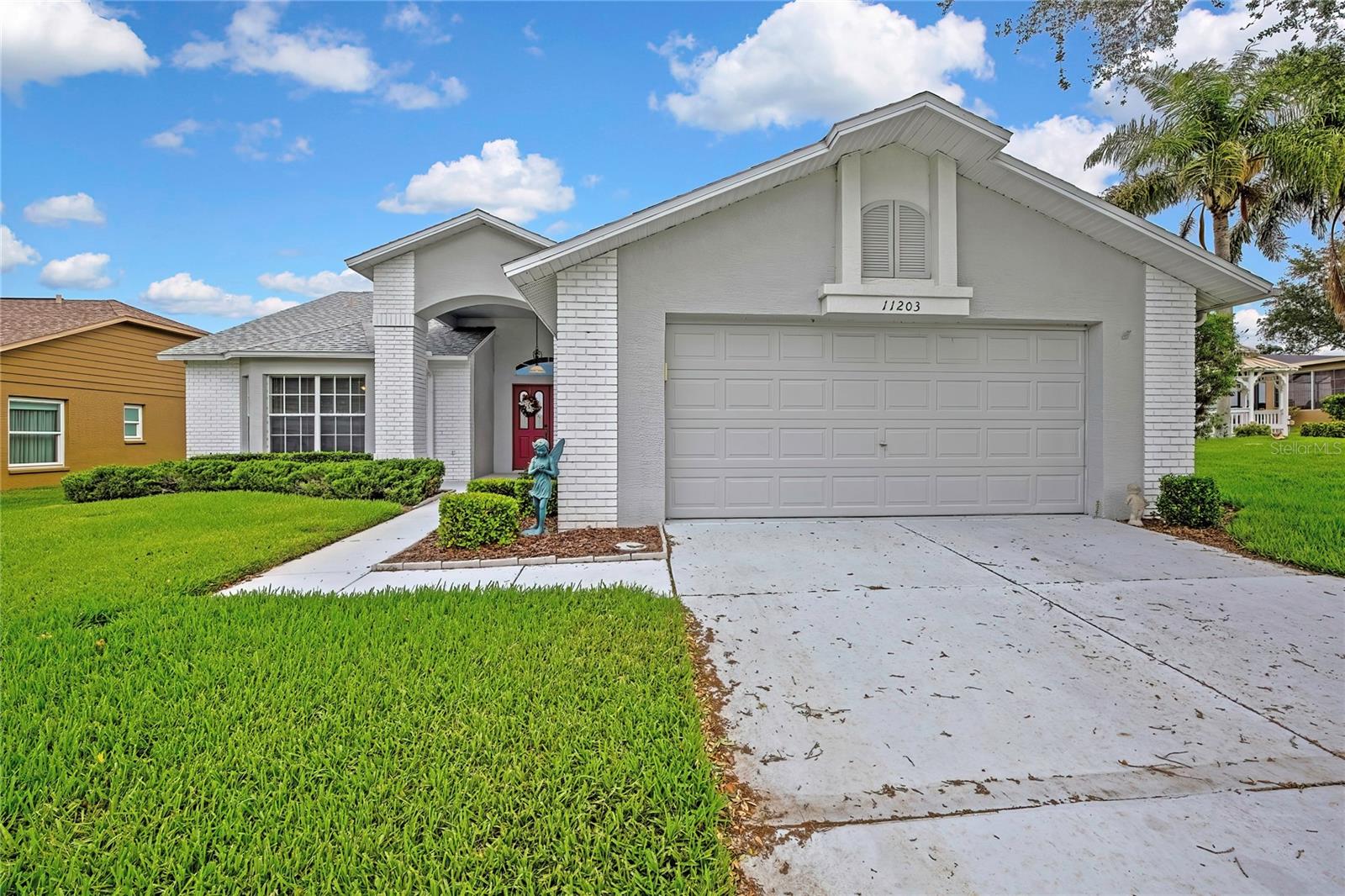11203 SUN TREE RD — photo 46
