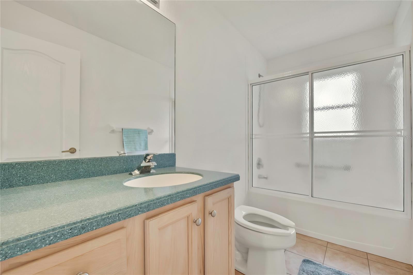 11203 SUN TREE RD — photo 21