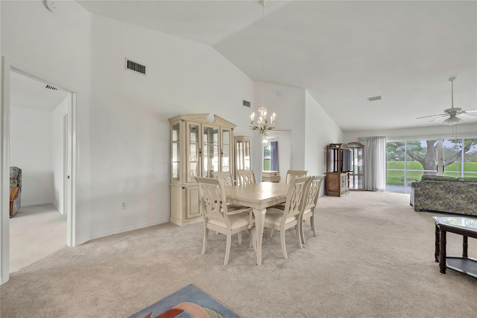 11203 SUN TREE RD — photo 2