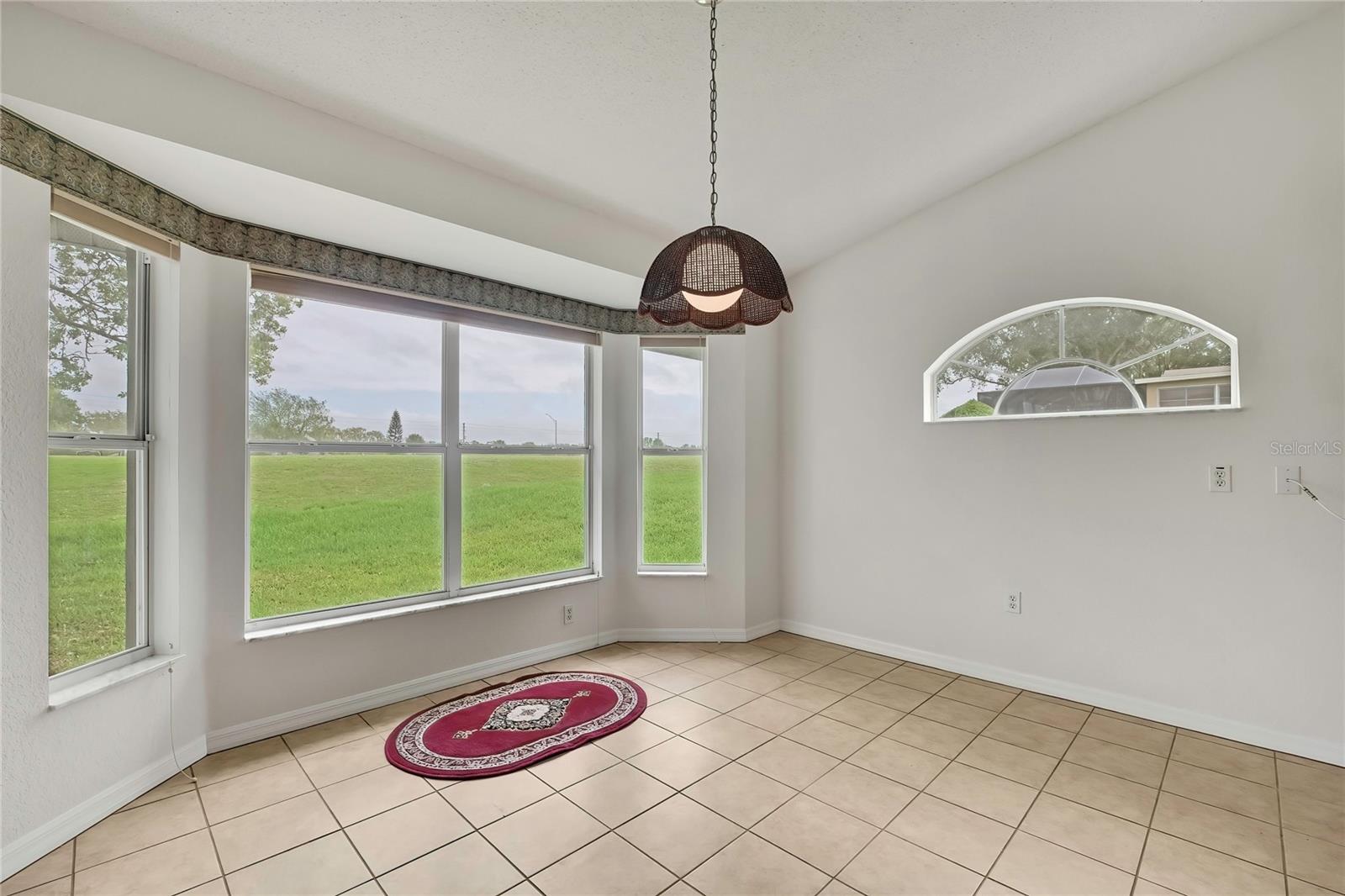 11203 SUN TREE RD — photo 17