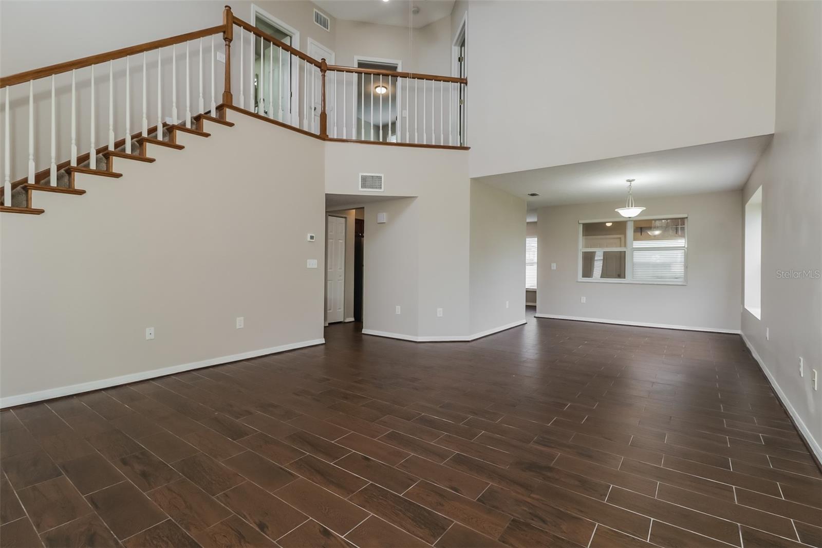10832 NEW BRIGHTON CT — photo 4