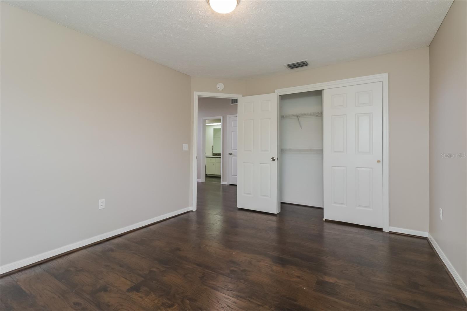 10832 NEW BRIGHTON CT — photo 17
