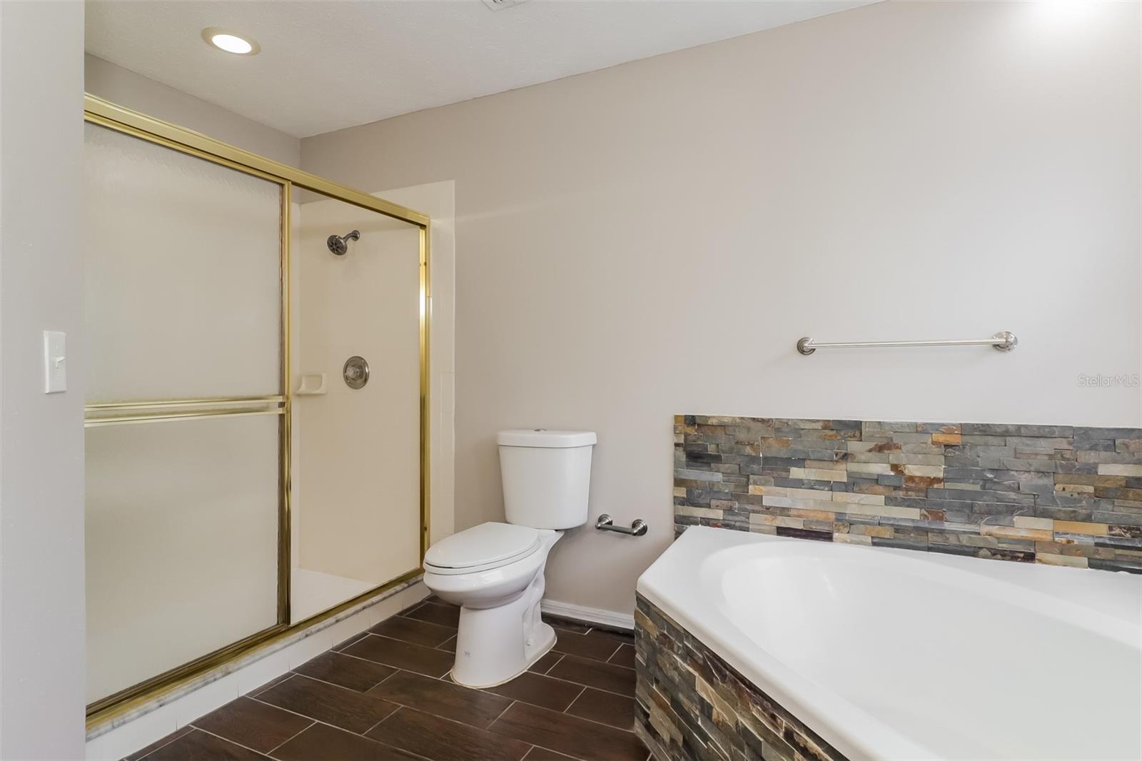 10832 NEW BRIGHTON CT — photo 15