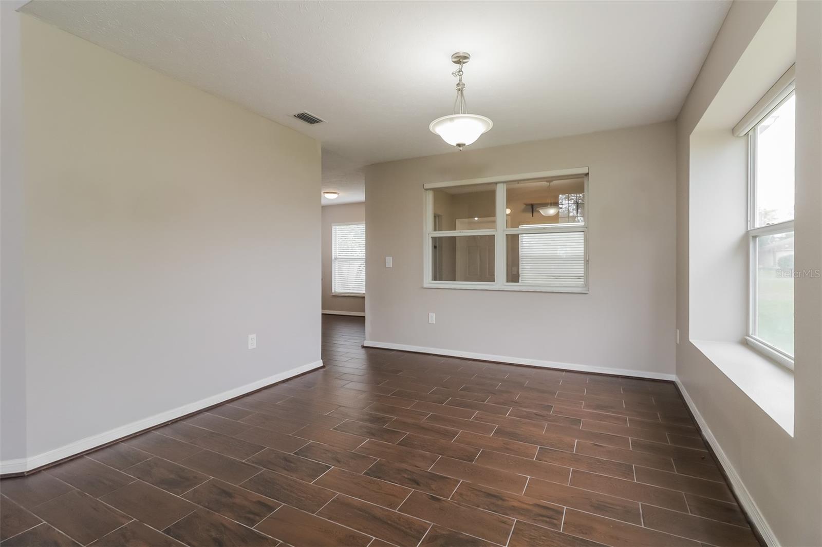 10832 NEW BRIGHTON CT — photo 5