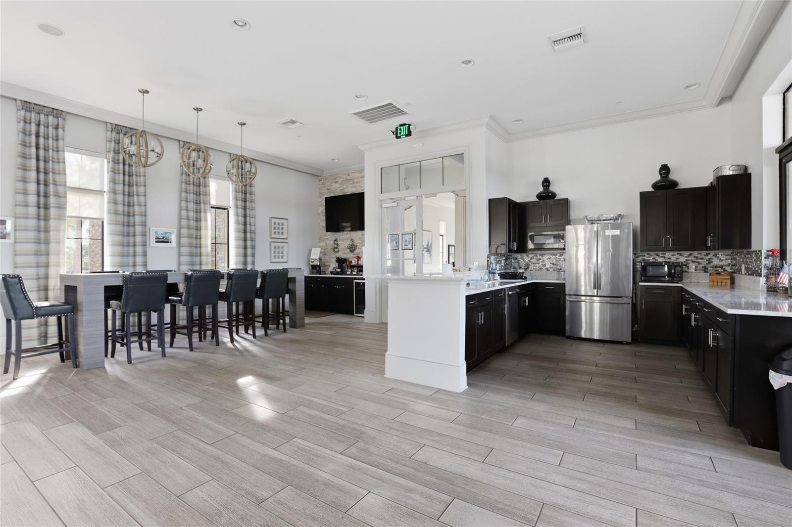11929 TAPESTRY LN — photo 31
