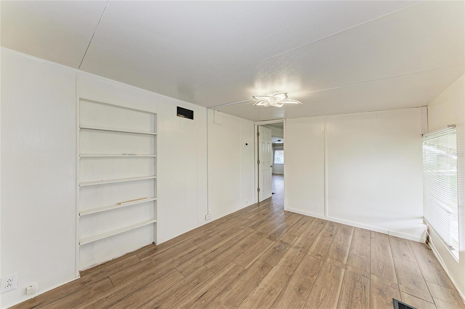 709 50TH AVENUE TER W — photo 24