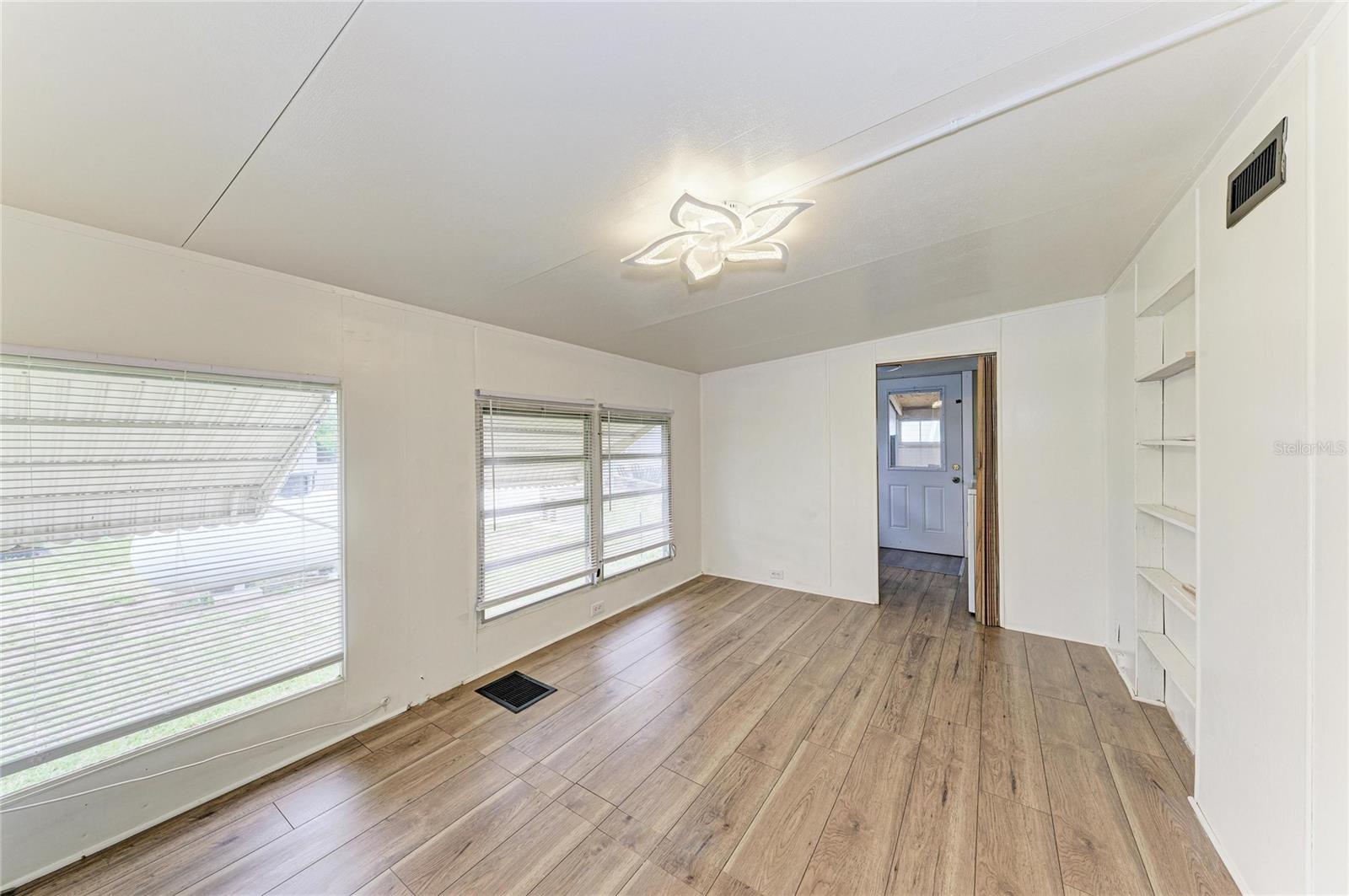 709 50TH AVENUE TER W — photo 22