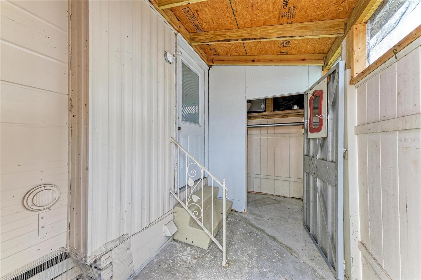 709 50TH AVENUE TER W — photo 28