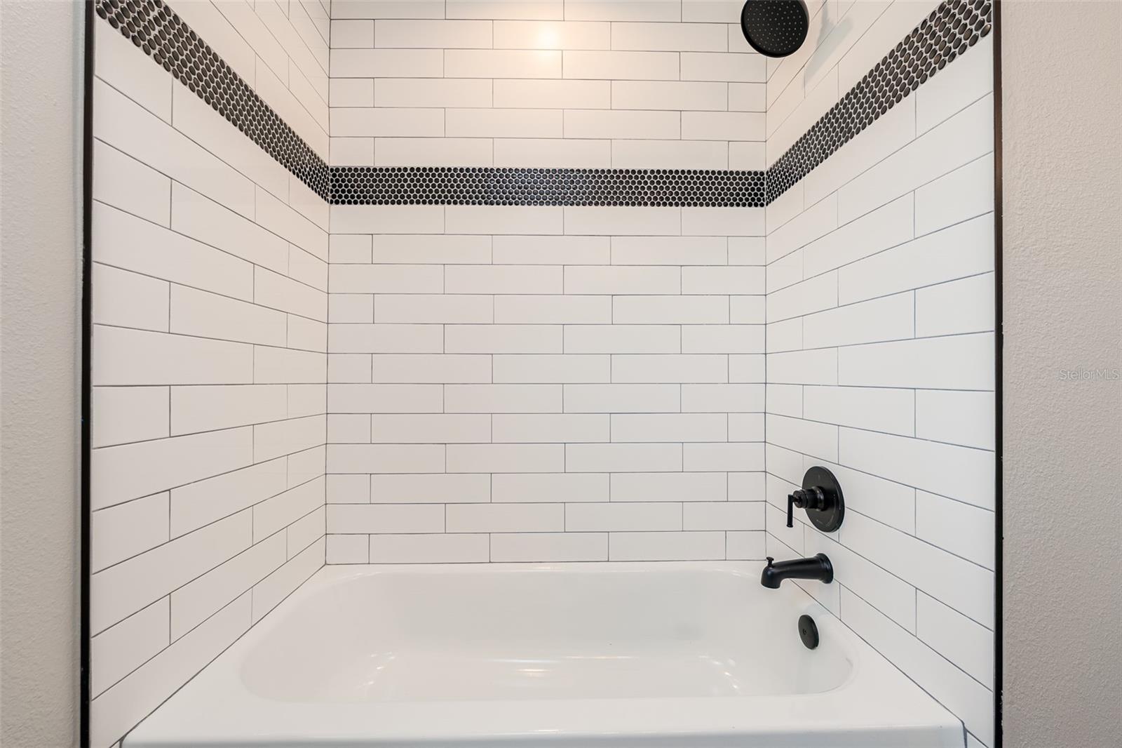 8717 DRIFTWOOD DR — photo 43