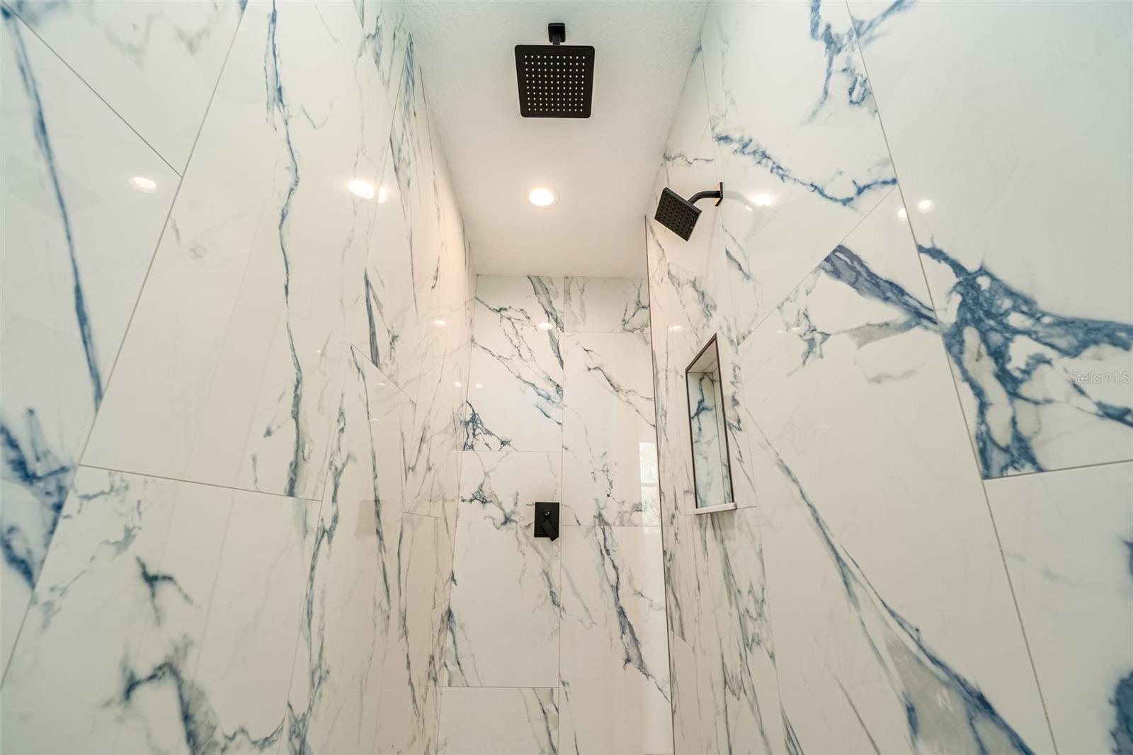 8717 DRIFTWOOD DR — photo 24