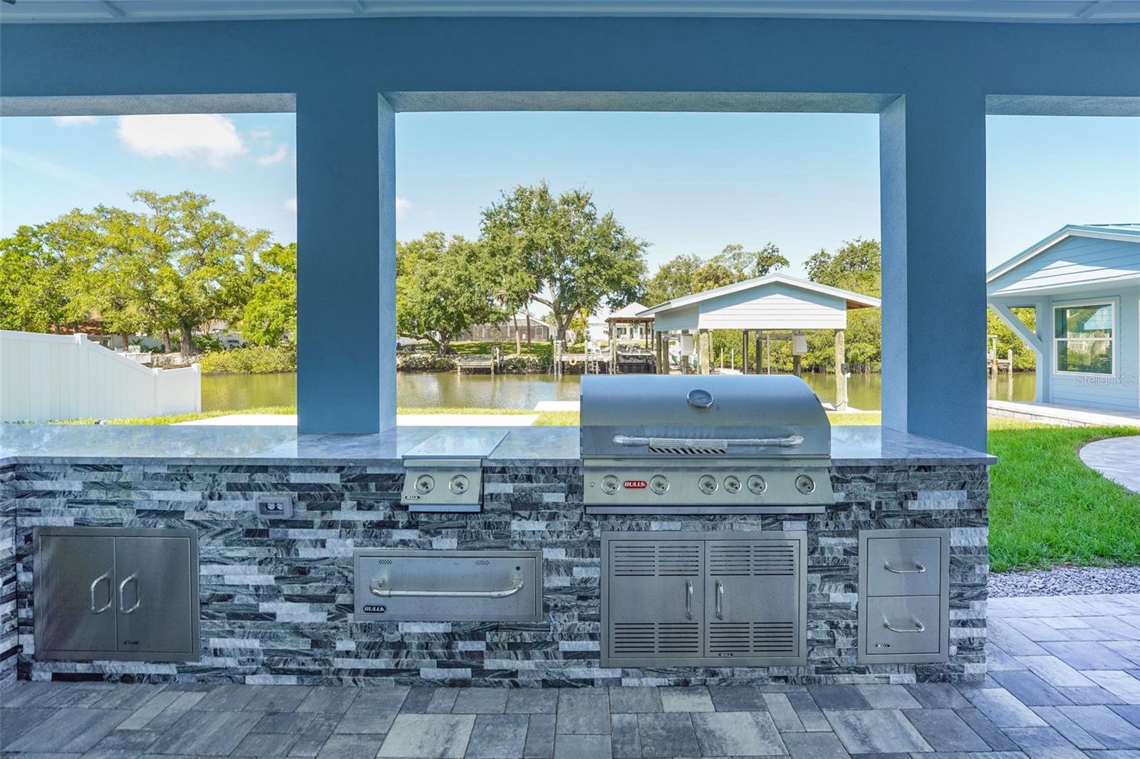 8717 DRIFTWOOD DR — photo 58