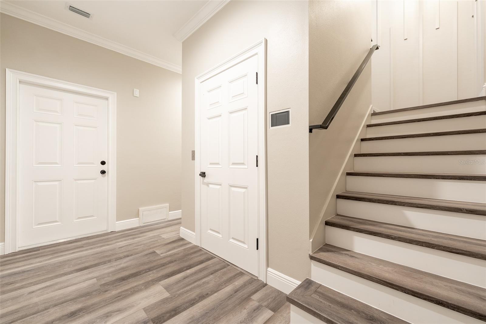 8717 DRIFTWOOD DR — photo 55