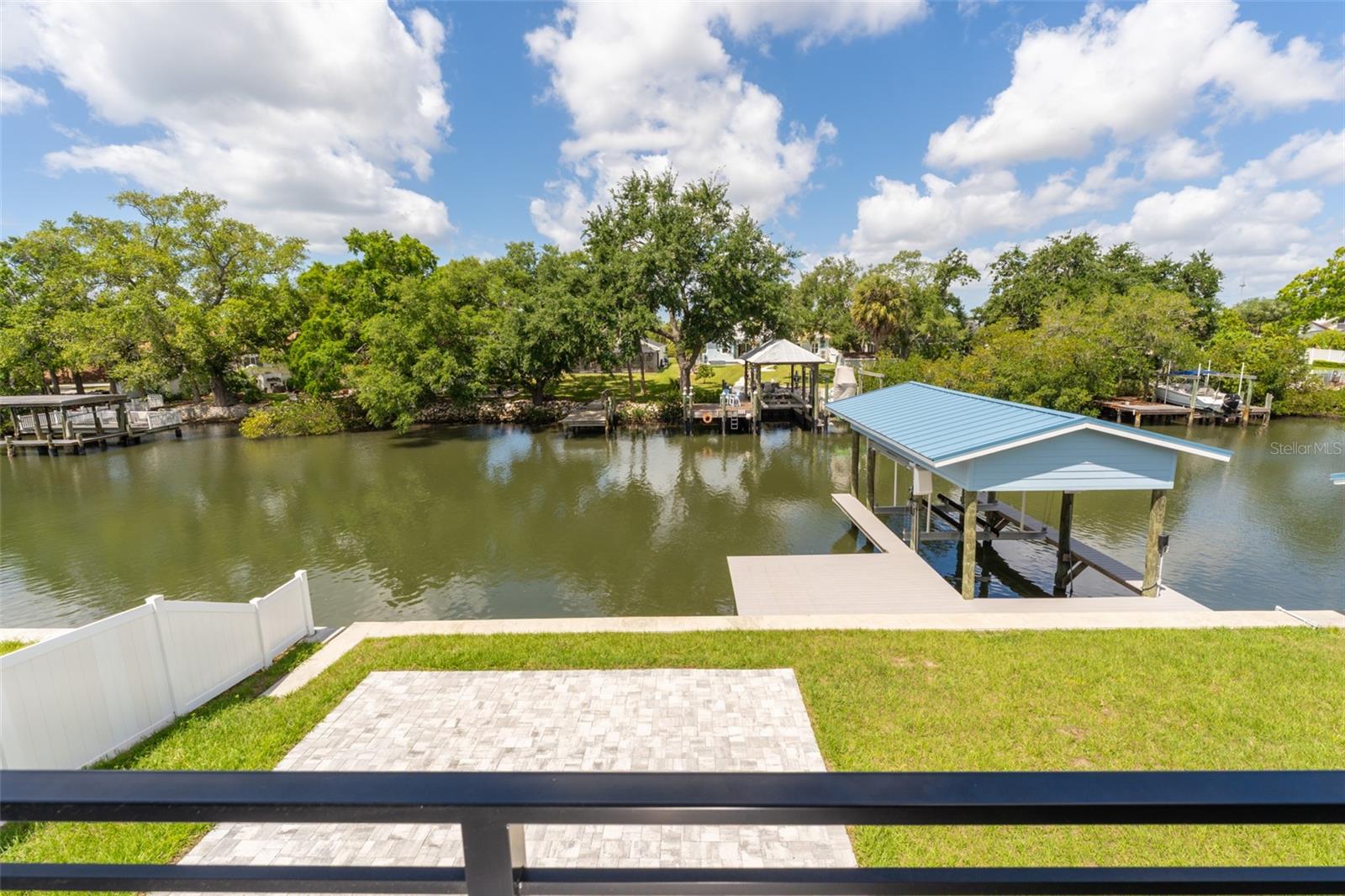 8717 DRIFTWOOD DR — photo 16