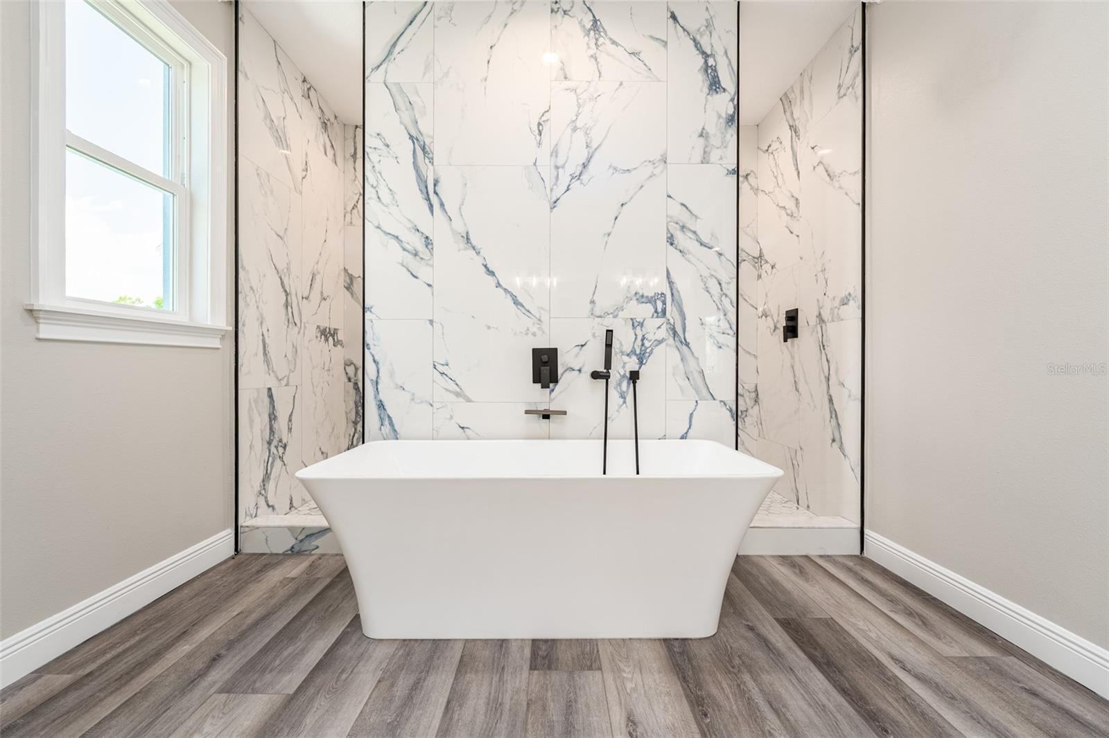 8717 DRIFTWOOD DR — photo 21