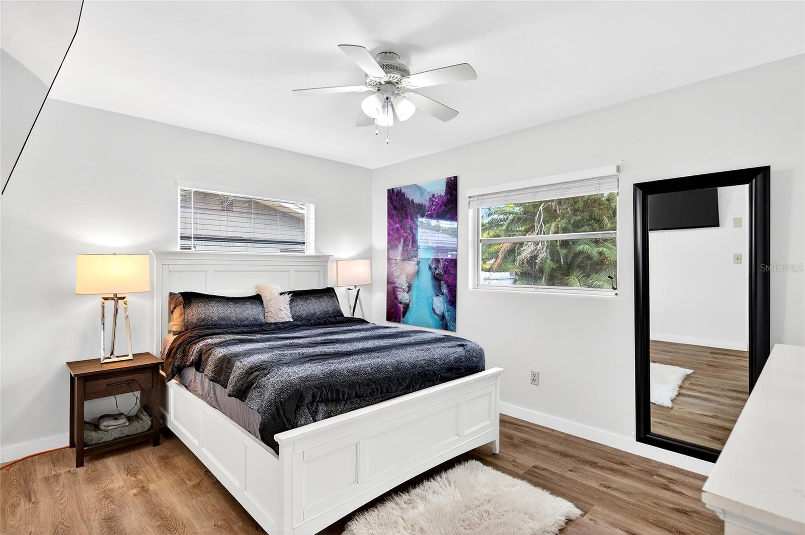 1565 S EVERGREEN AVE — photo 10
