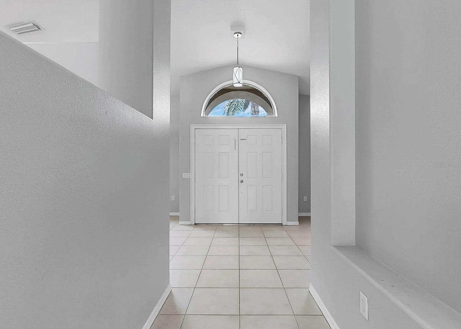 220 ROSANA DR — photo 13