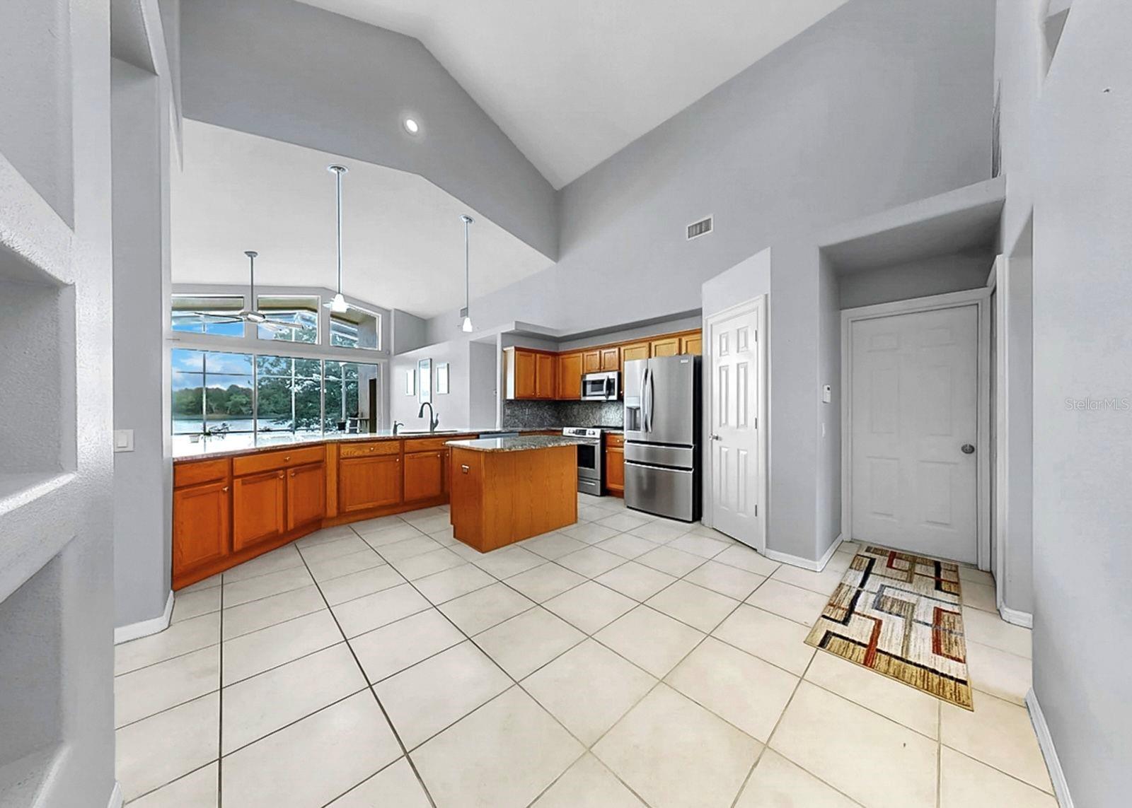 220 ROSANA DR — photo 17