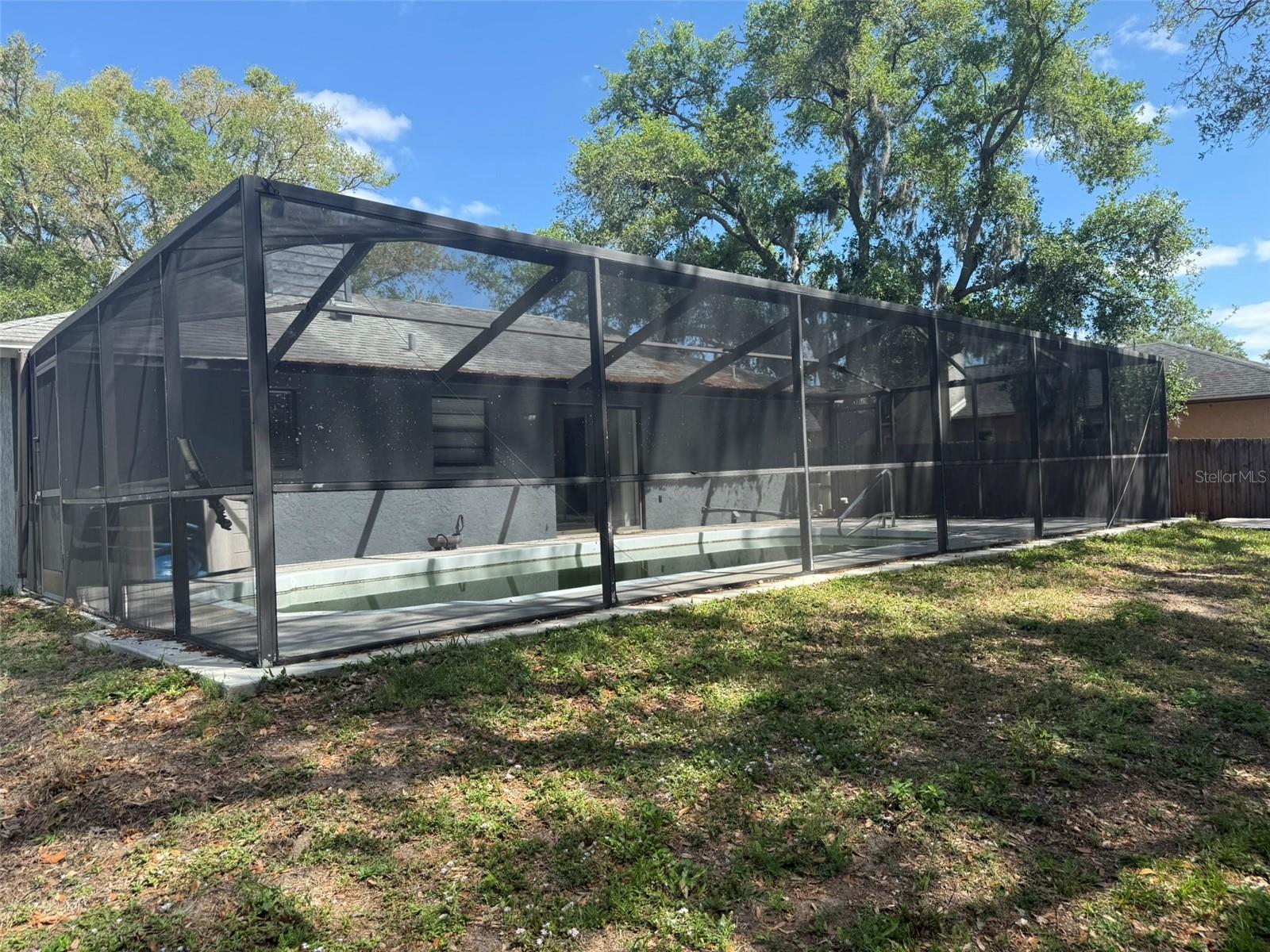 2332 SEWARD DR — photo 31