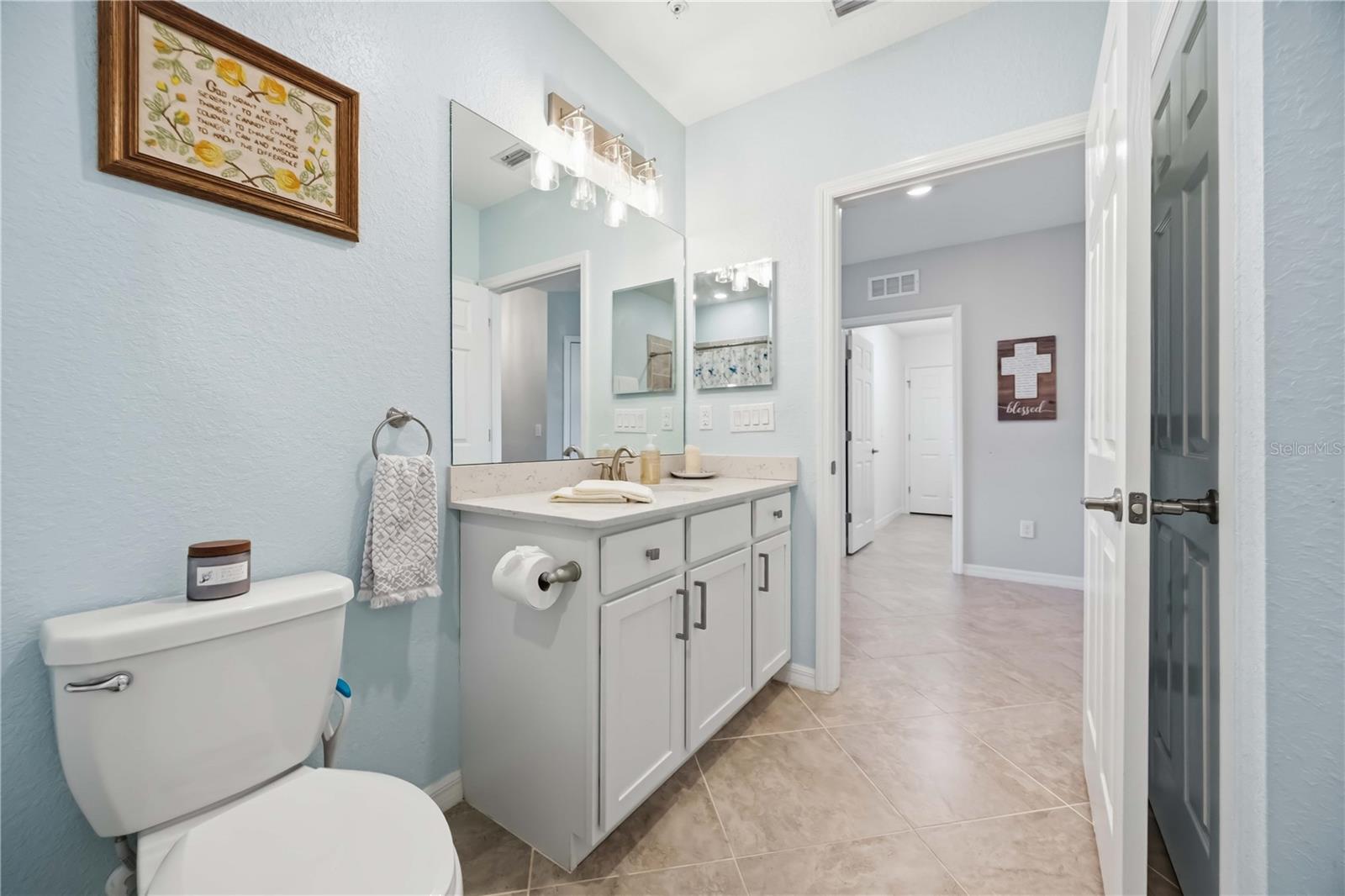 10055 CROOKED CREEK DR #102 — photo 25
